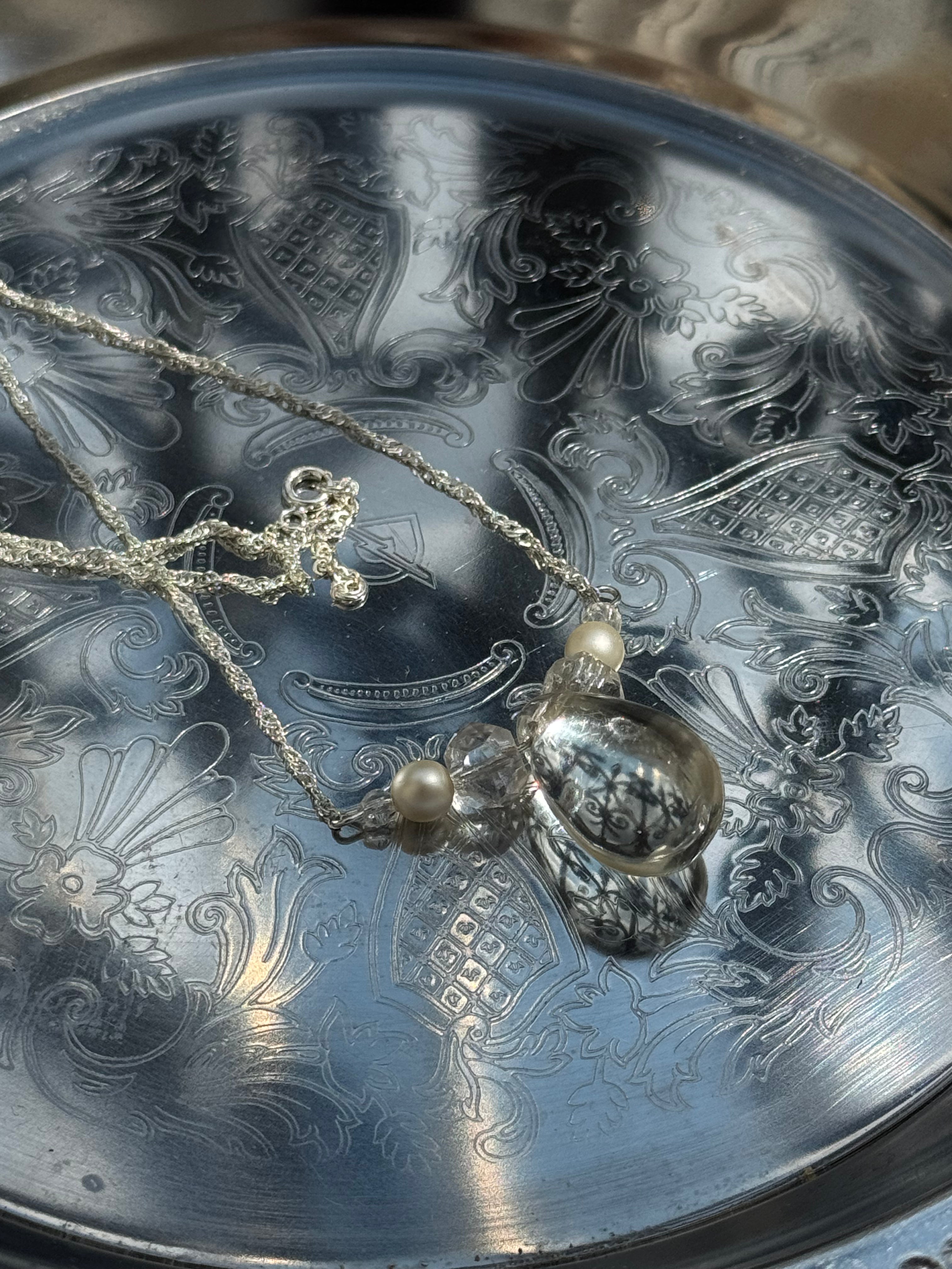 Larme de Feuille